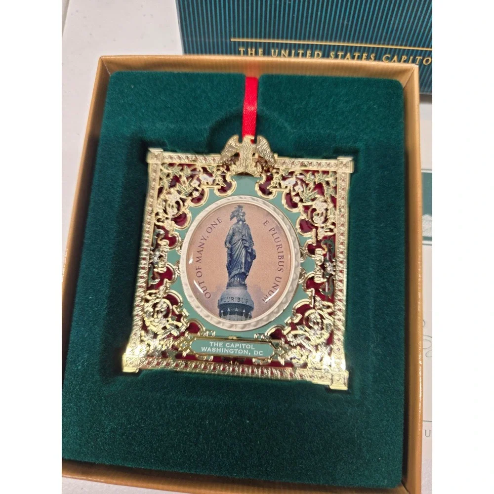 Official 2012 United States Congressional Holiday Ornament US Capitol‎ Gold Tone
